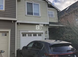 4864 NE 10th Ave, Portland, OR 97211