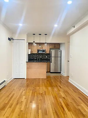 Rented by J L Royal Oak Realty Inc | media 3