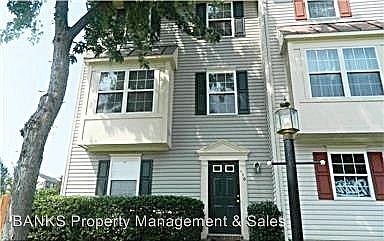 1st image of 110 Bonair St