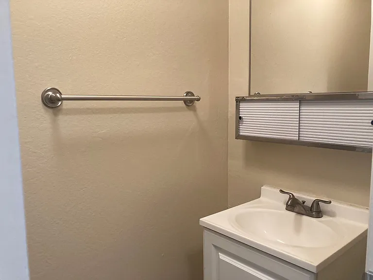 415 Susana St #2 — Photo 8