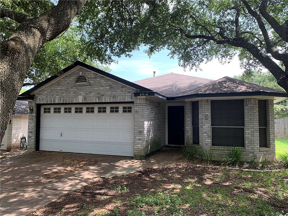 2nd image of 8916 Vigen Cir