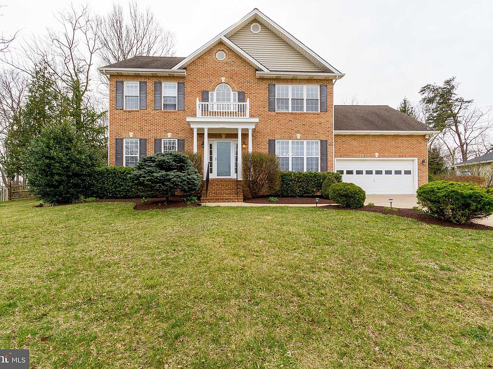 212 Hermitage Blvd, Berryville, VA 22611 Zillow