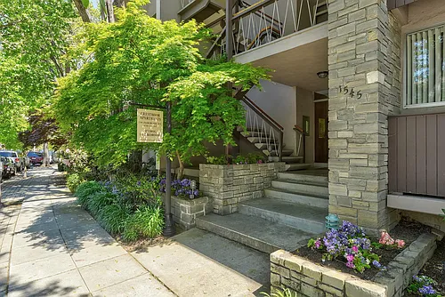 The Crestmoor Apartments Photo 1