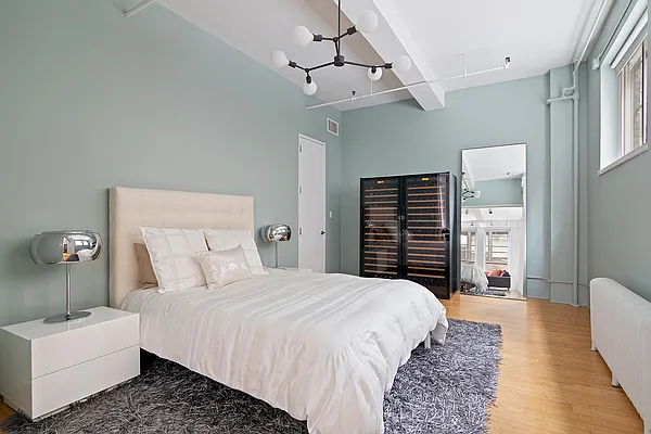 Sold by Compass | media 4