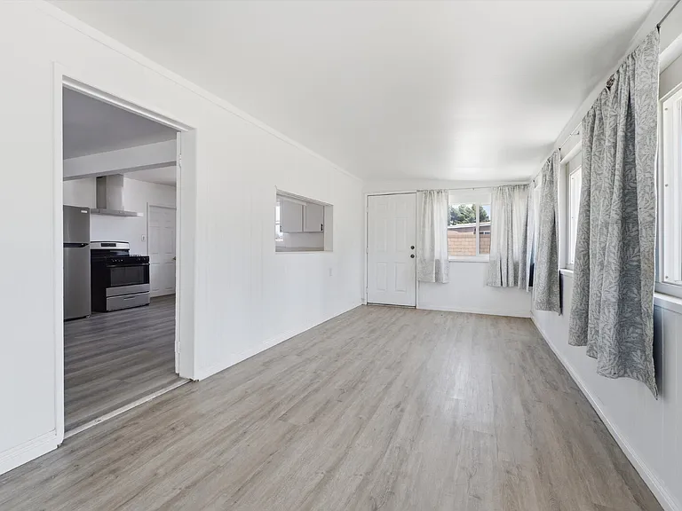 4851 W Avenue M #8 — Photo 9
