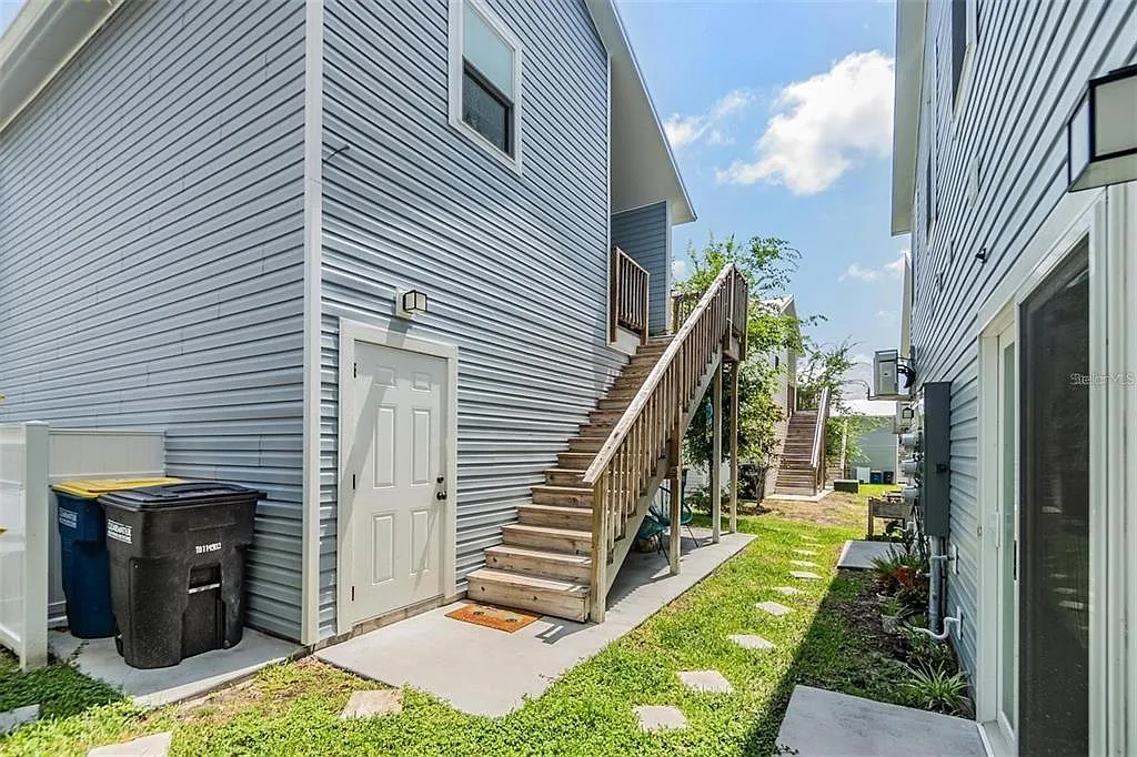 1 bed, 1.0 bath, 450 sqft, $1,500 — Photo 1