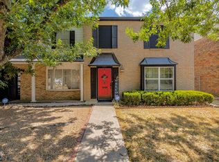 6321 Ivanhoe Ln, Beaumont, TX 77706