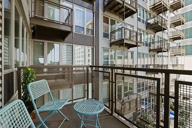 565 W Quincy St #1013 — Photo 13