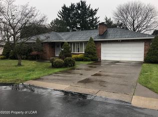220 Hill Top Dr, West Wyoming, PA 18644