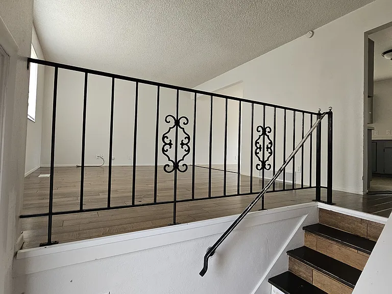 5662 S China Clay Dr — Photo 3