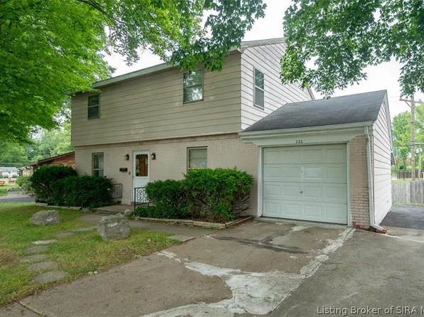 222 Millview Drive, Sellersburg, IN 47172