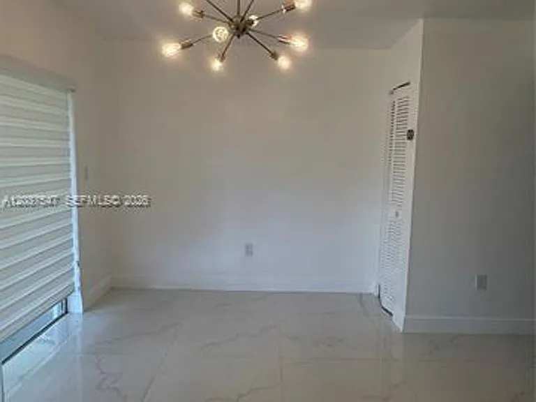 11921 SW 273rd St — Photo 16