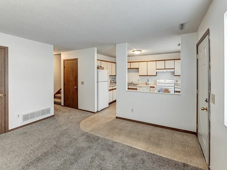 Valley View Estates — Photo 10
