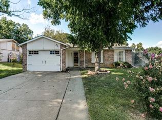 1907 Coronado St, Arlington, TX 76014