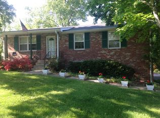 7427 Stacy Dr, Nashville, TN 37221