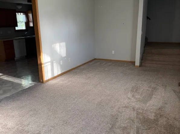 608 N East St, Oskaloosa, IA 52577