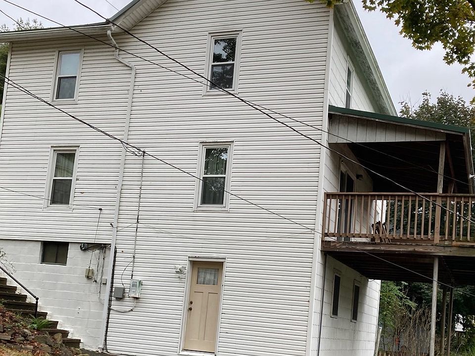 2nd image of 315 Hill St