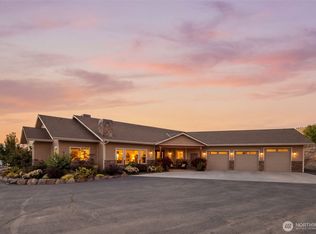 25 Sageland Road, East Wenatchee, WA 98802