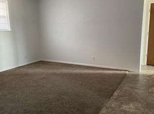 2611 27th St #36, Great Bend, KS 67530