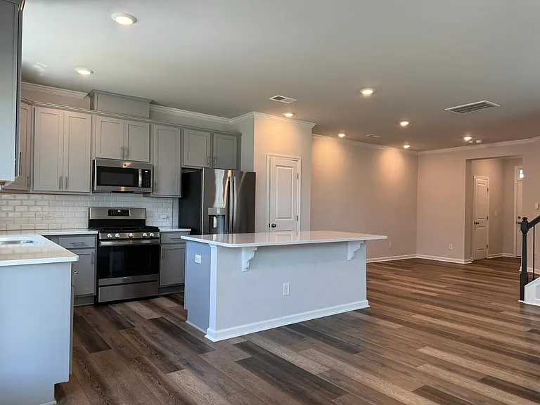2038 Strickland Oak Way — Photo 10