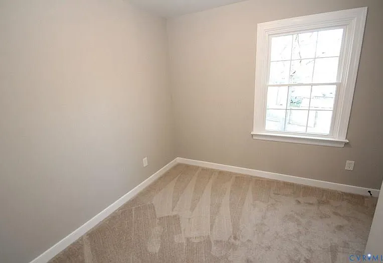 4th bedroom or office