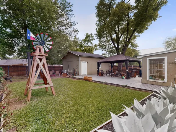2238 Sussex Dr, Garland, TX 75041