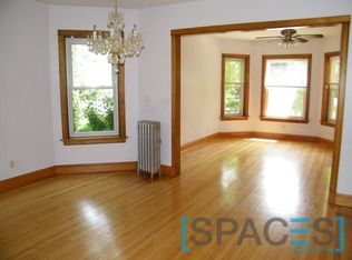 1400 W Belle Plaine Ave APT 1, Chicago, IL 60613