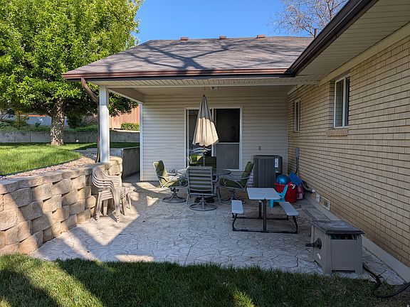 3rd image of 1411 E Millbrook Way