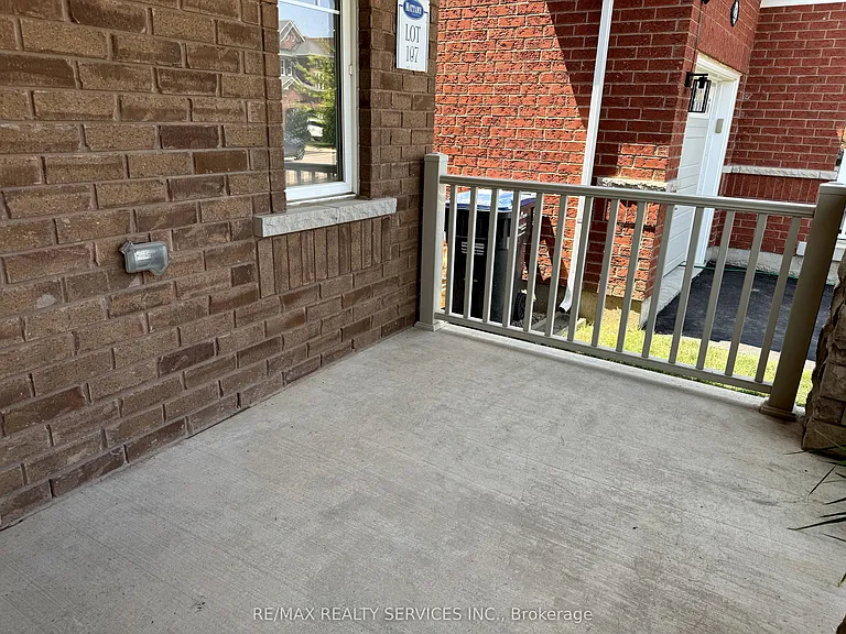 30 Arkwright Dr — Photo 21