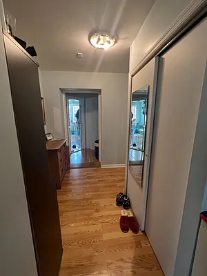 Rented by REALTY QUEST NEW YORK INC | media 9