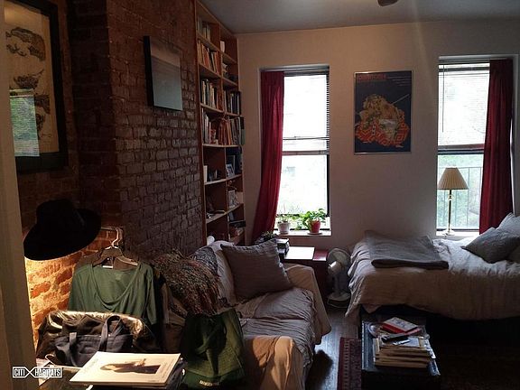 2nd image of 333 E 85th St APT 4D