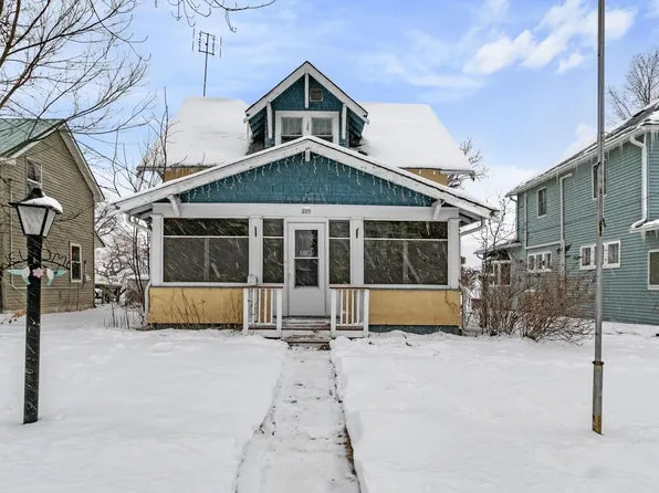 205 Amundson St N, Amery, WI 54001