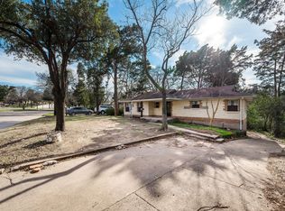 1617 S Corinth Street Rd, Dallas, TX 75203