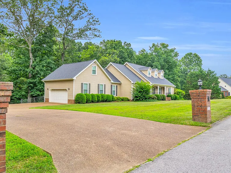 4838 Rolling Meadows Ln — Photo 39