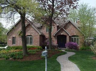 5844 Tennessee Ave, Clarendon Hills, IL