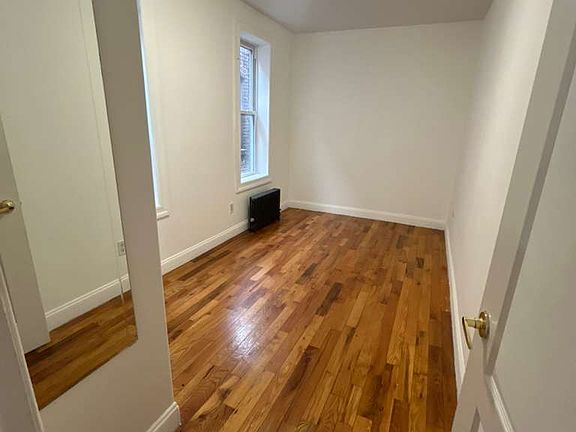5th image of 5111-5113 Palisade Ave APT 22