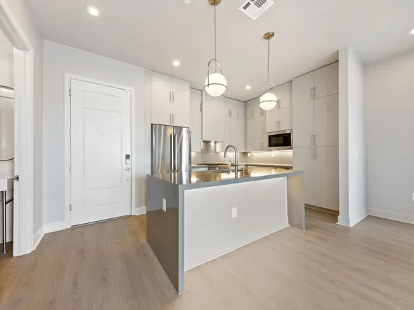1900 S Ervay St #311, Dallas, TX 75215