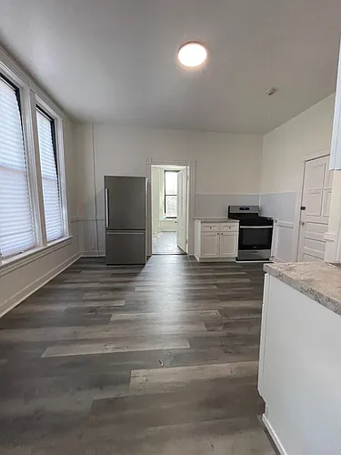 123 High St Photo 1