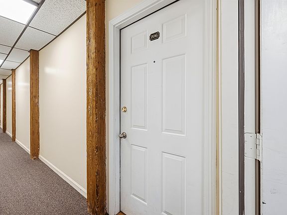 5th image of 156 Front Street #206