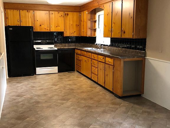 5th image of 1219 Redwood Ave