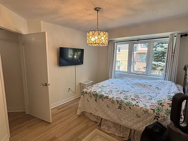 60 Barondale Dr #248 — Photo 9