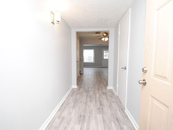 2nd image of 7351 Chasewood Dr