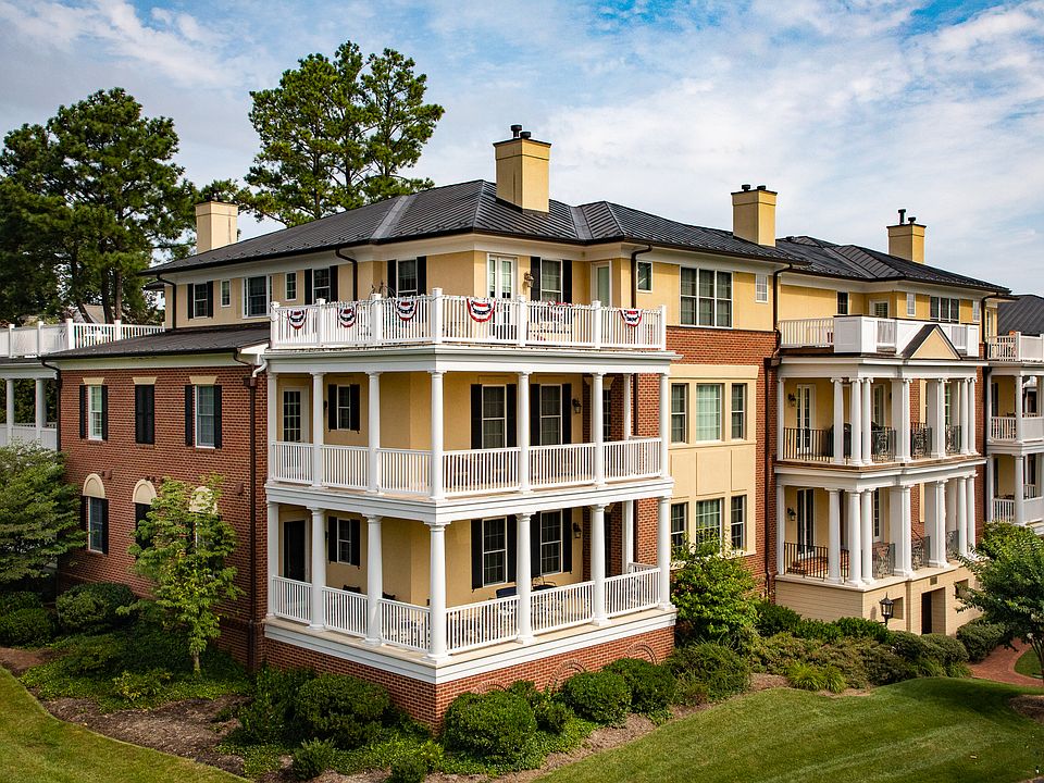 Sought-after Front Unit