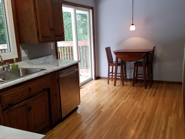 1500 Circle Dr — Photo 5