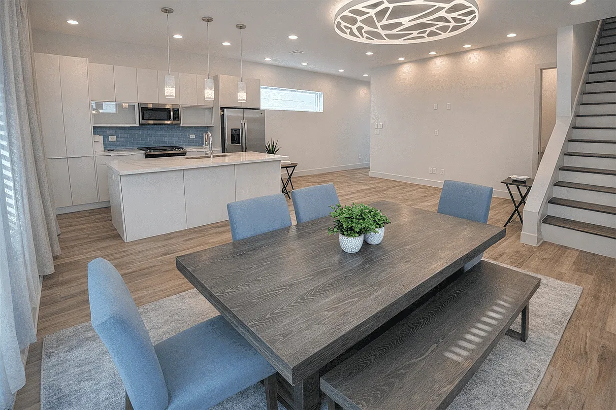 3 bed, 2.5 bath, 1700 sqft, $2,400 — Photo 4