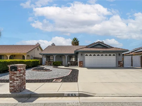 665 Deardorff Dr, Hemet, CA 92544