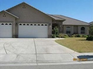 7034 Via Cecilia, Bakersfield, CA 93307