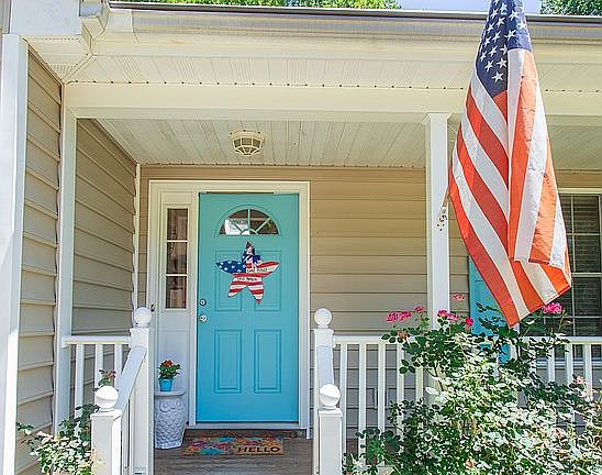 4th image of 10141 Old Quarter Ln