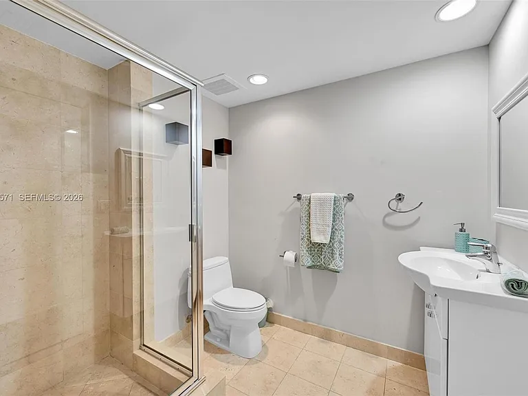 1850 S Ocean Dr #1907 — Photo 24