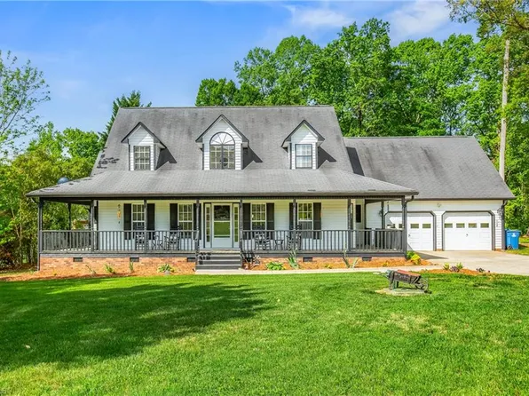 518 Juney Beauchamp Rd, Advance, NC 27006